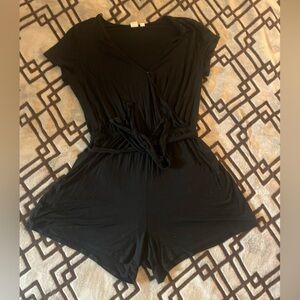 GAP Black Women's Romper size Medium